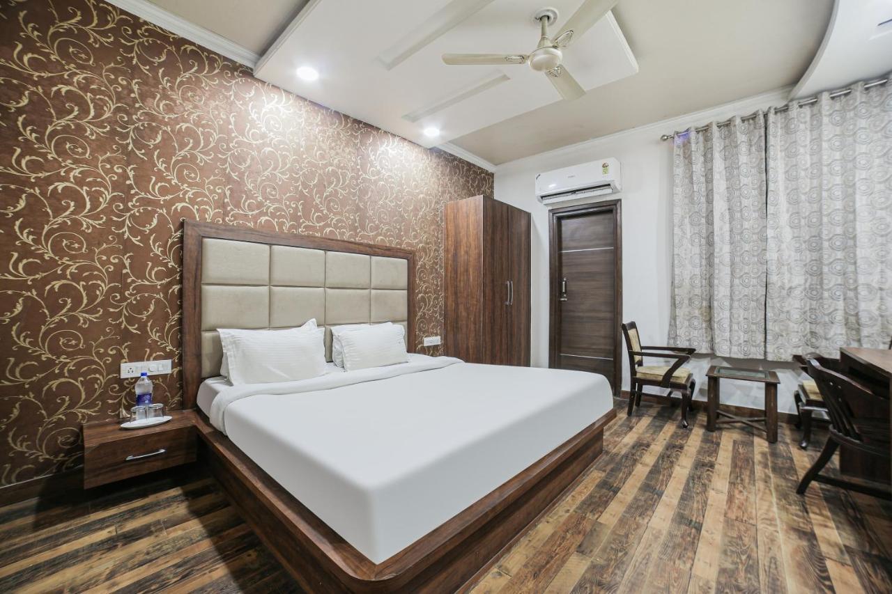 Townhouse Hollywood Heights Hotel Amritsar Buitenkant foto