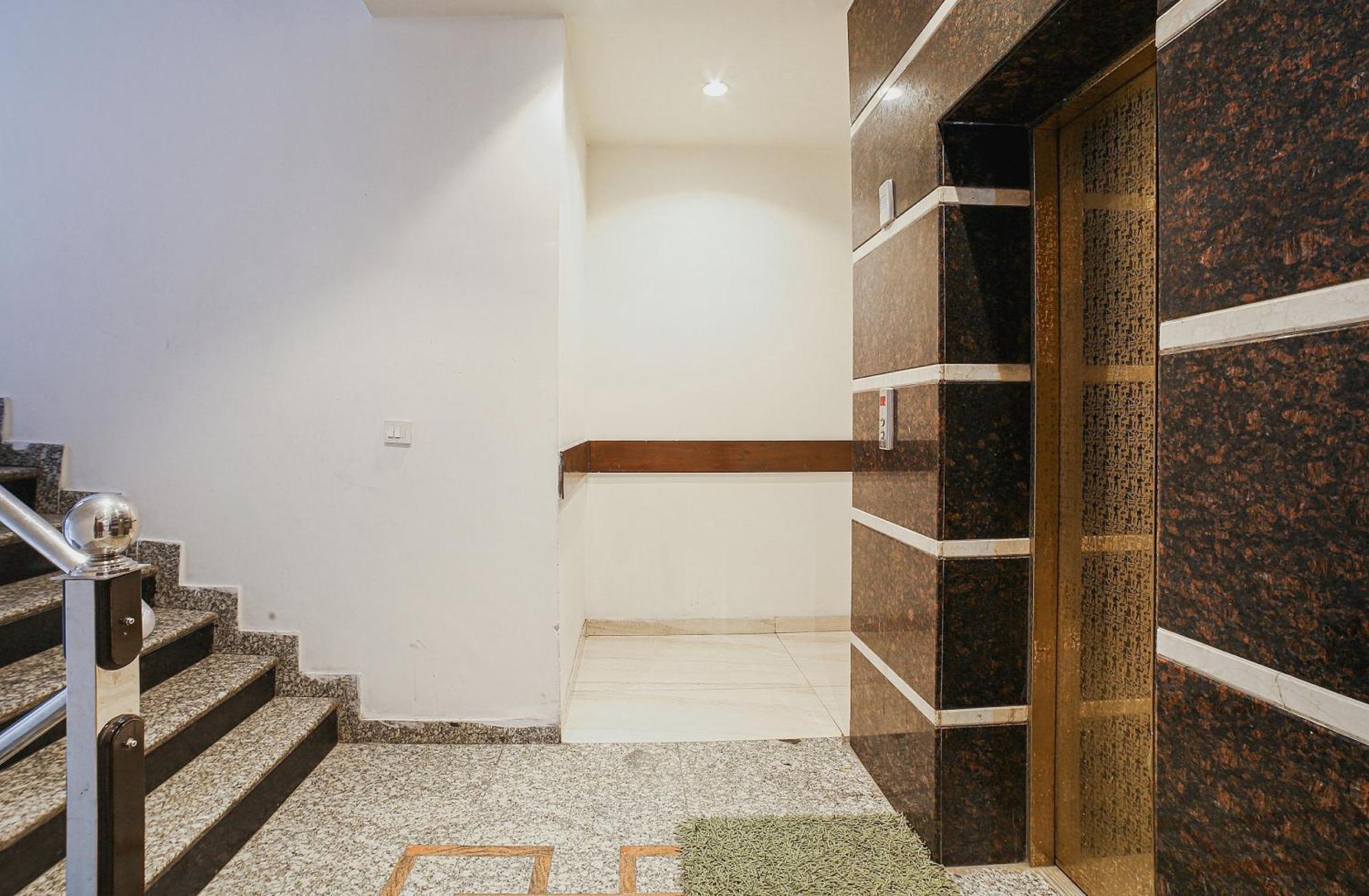 Townhouse Hollywood Heights Hotel Amritsar Buitenkant foto